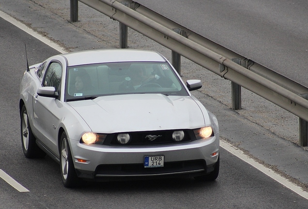 Ford Mustang GT 2011