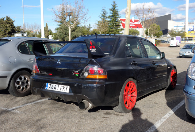 Mitsubishi Lancer Evolution IX MR