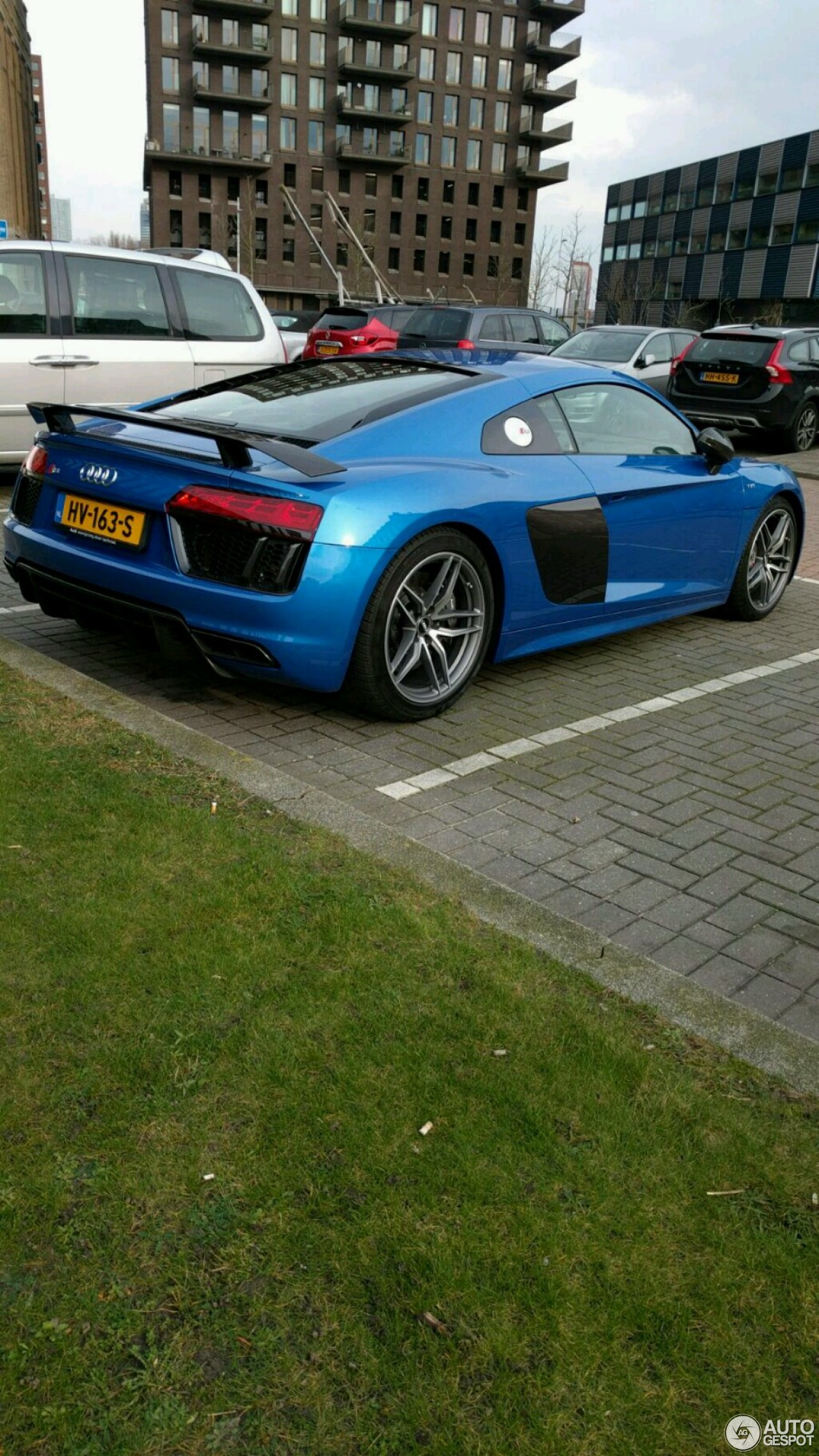 Audi R8 V10 Plus 2015