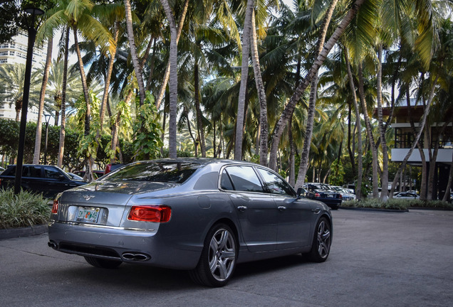 Bentley Flying Spur V8