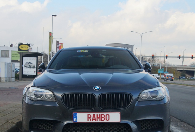 BMW M5 F10 2011