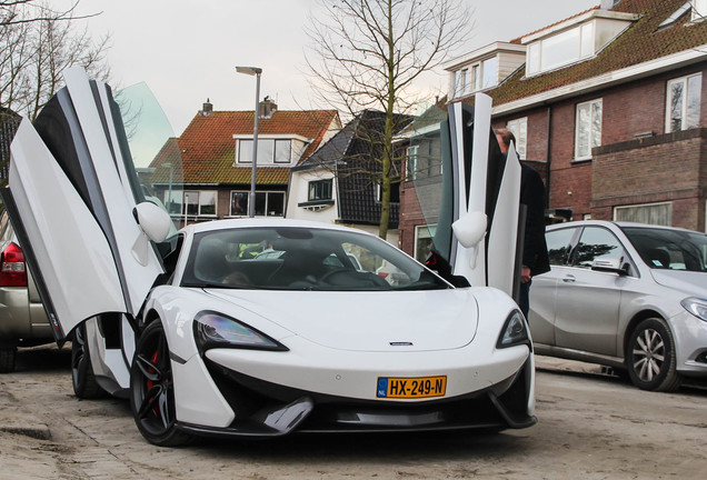 McLaren 570S