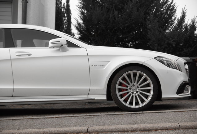 Mercedes-Benz CLS 63 AMG X218 Shooting Brake 2015