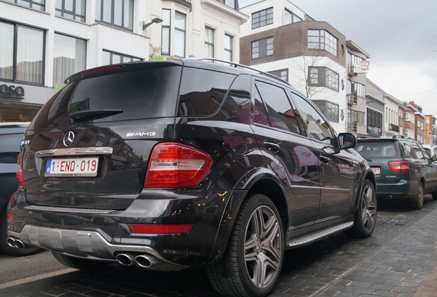 Mercedes-Benz ML 63 AMG W164 2009