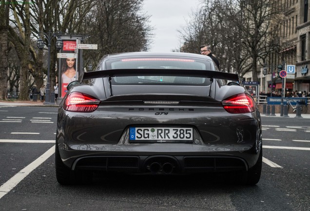 Porsche 981 Cayman GT4