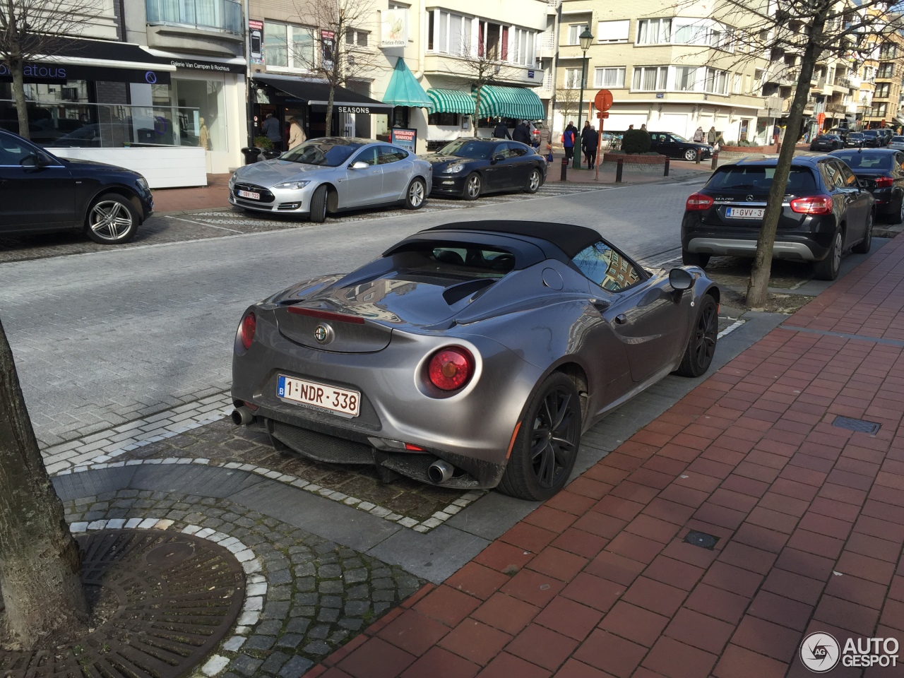 Alfa Romeo 4C Spider