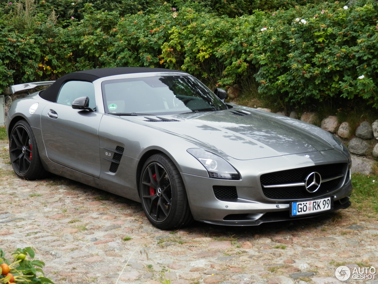 Mercedes-Benz SLS AMG GT Roadster Final Edition