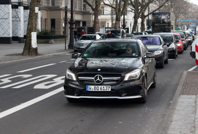 Mercedes-AMG CLA 45 C117