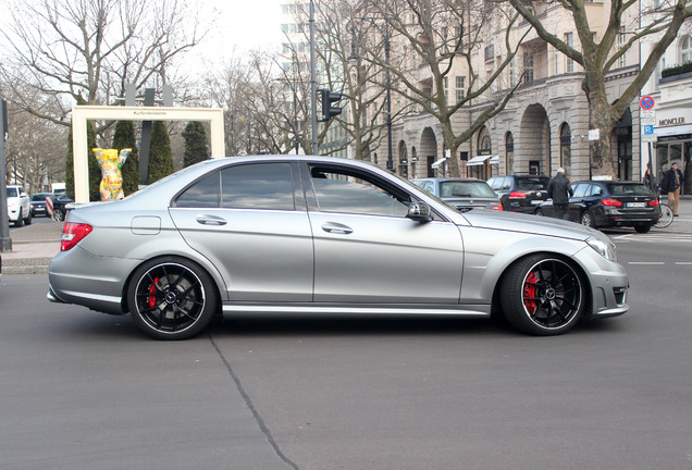 Mercedes-Benz C 63 AMG Edition 507