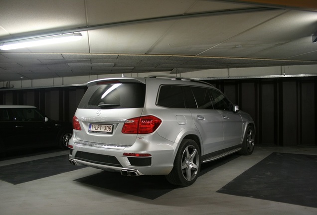 Mercedes-Benz GL 63 AMG X166