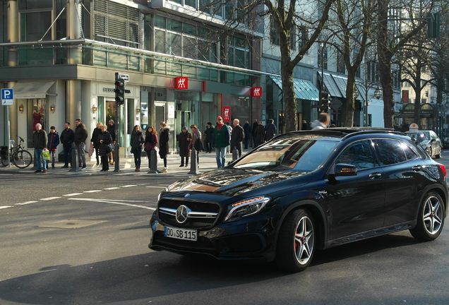 Mercedes-Benz GLA 45 AMG X156