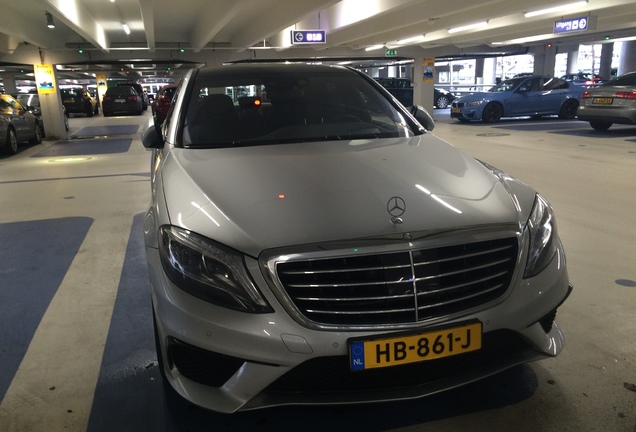 Mercedes-Benz S 63 AMG V222