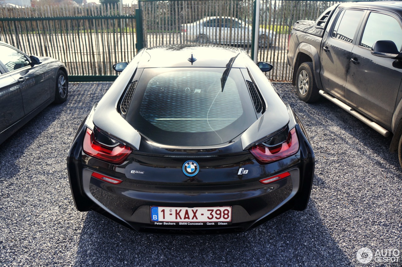 BMW i8