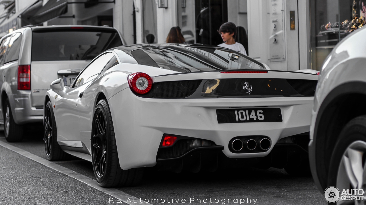 Ferrari 458 Italia Oakley Design