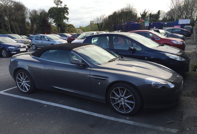 Aston Martin DB9 Volante