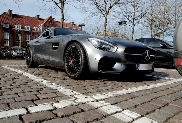 Mercedes-AMG GT S C190