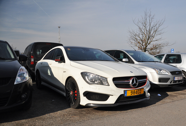 Mercedes-Benz CLA 45 AMG Edition 1 C117