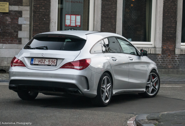 Mercedes-Benz CLA 45 AMG Shooting Brake