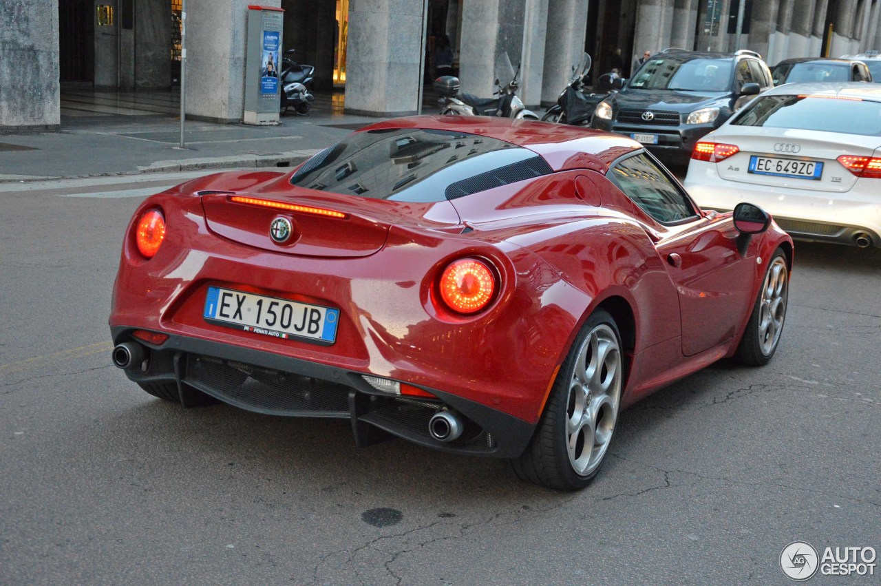 Alfa Romeo 4C Coupé