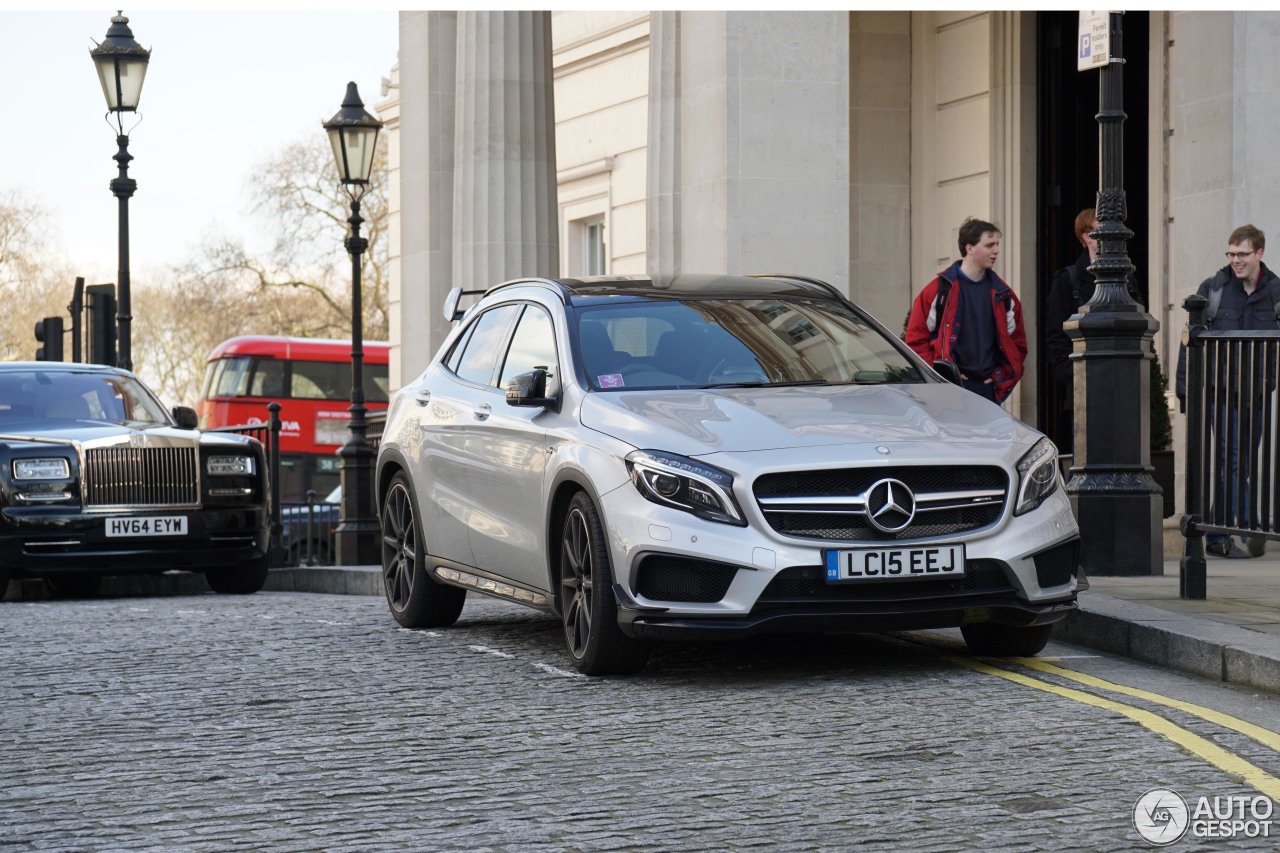 Mercedes-Benz GLA 45 AMG X156