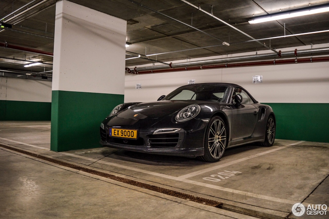 Porsche 991 Turbo S Cabriolet MkI