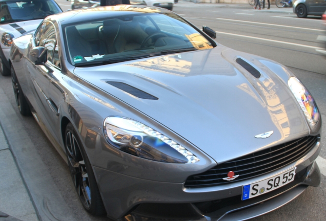 Aston Martin Vanquish 2013