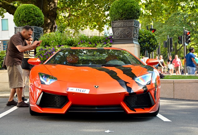 Lamborghini Aventador LP700-4