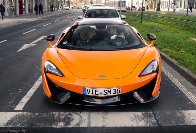 McLaren 570S