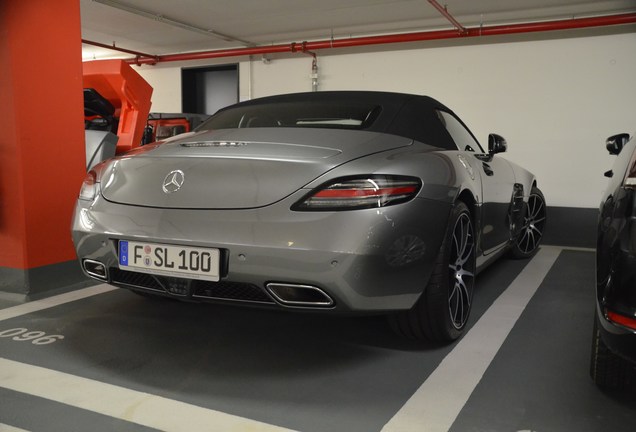 Mercedes-Benz SLS AMG GT Roadster