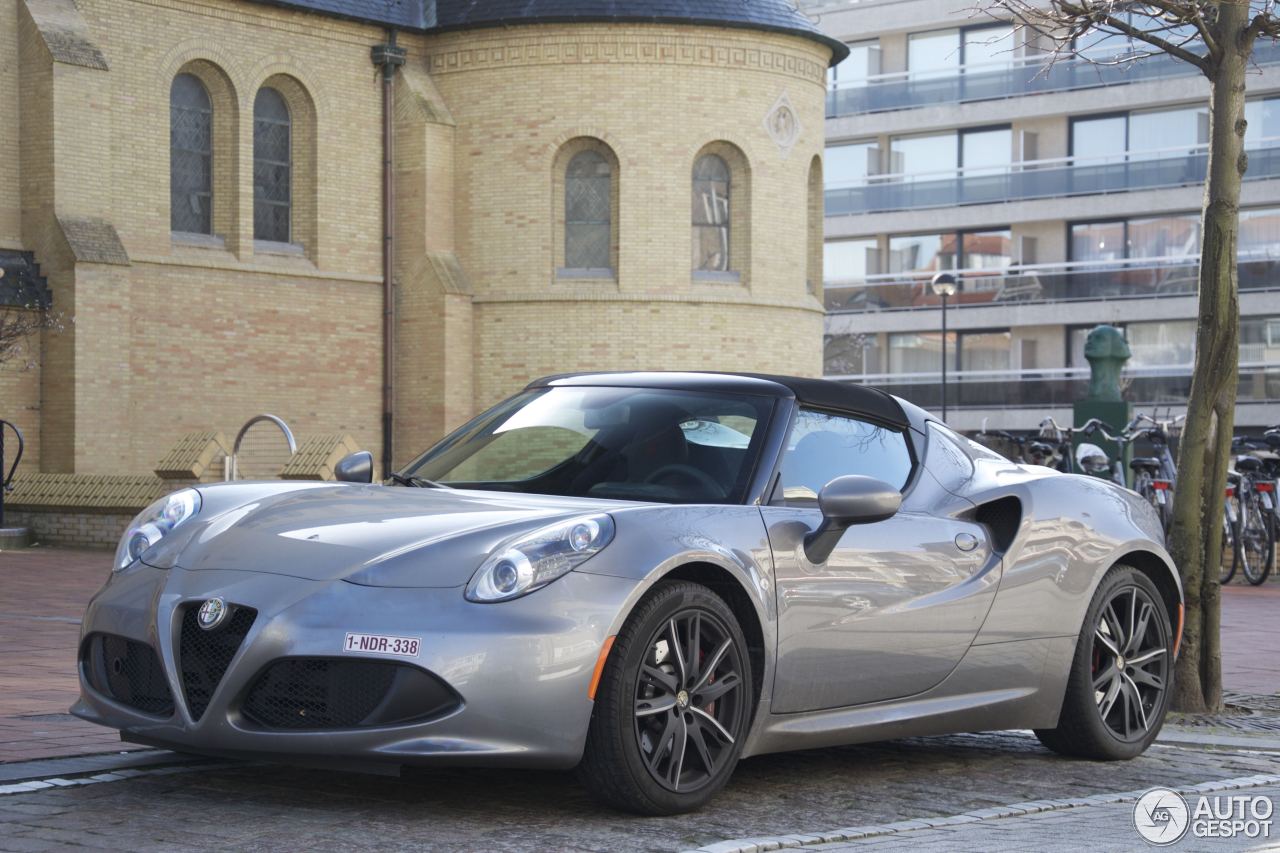 Alfa Romeo 4C Spider