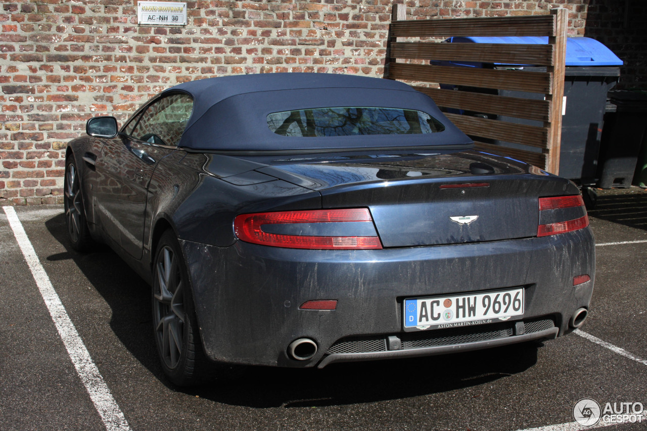 Aston Martin V8 Vantage Roadster