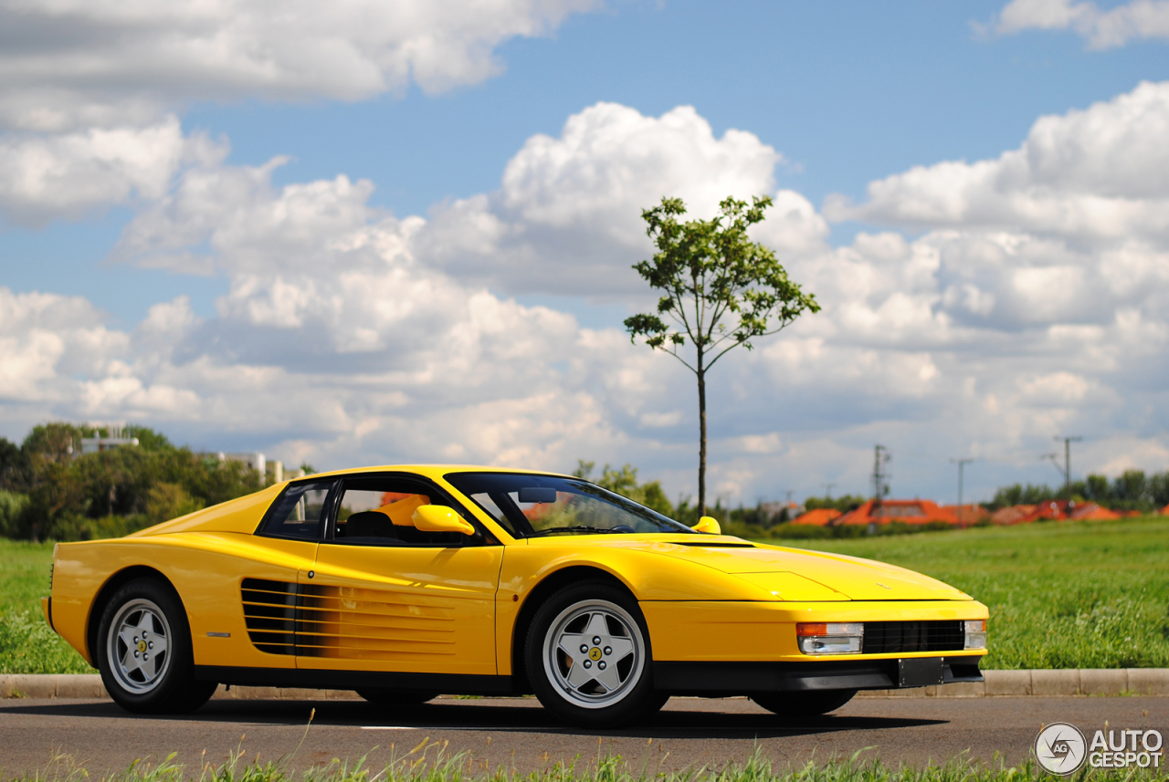 Ferrari Testarossa