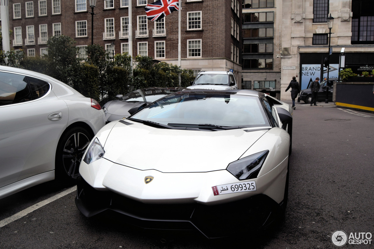 Lamborghini Aventador LP700-4 Roadster MVM Automotive Design