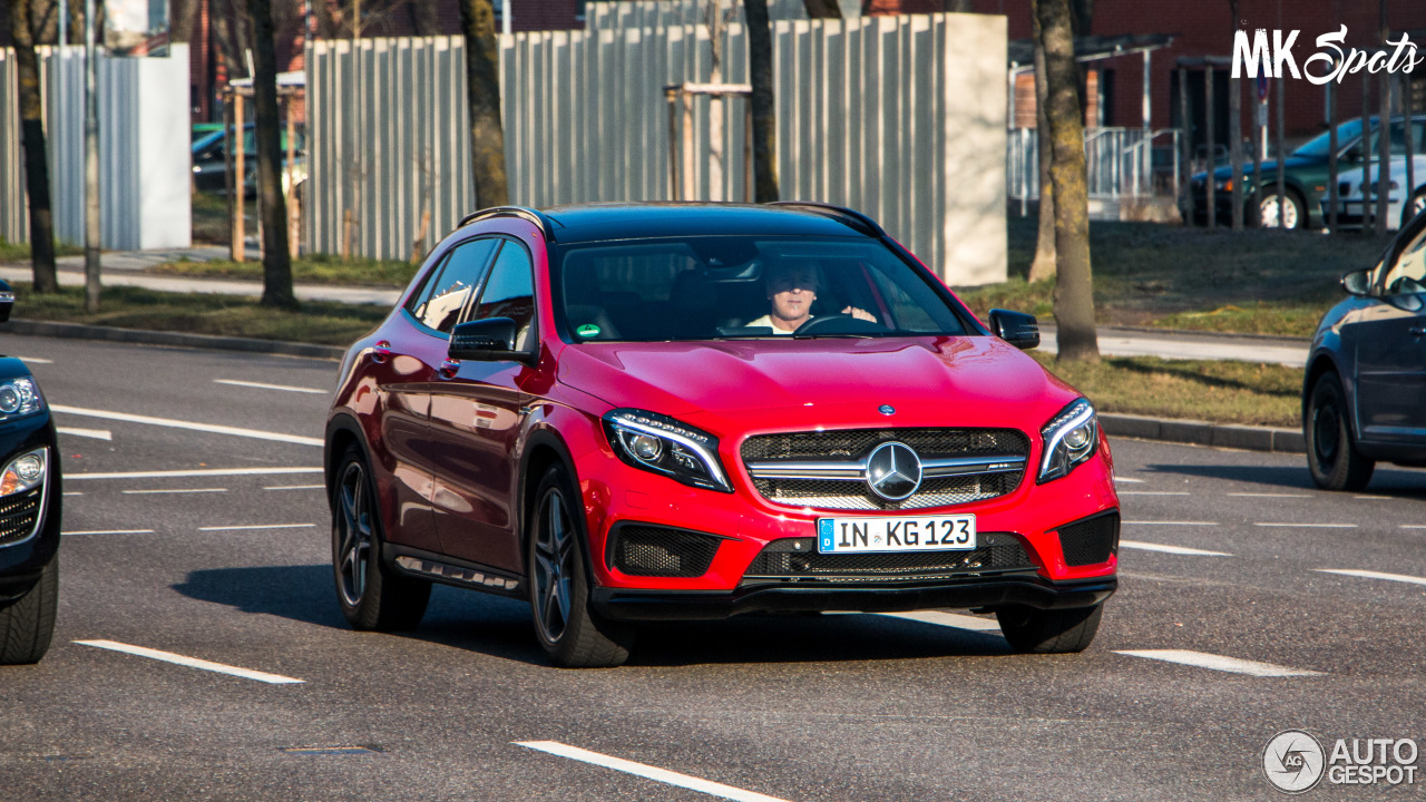 Mercedes-Benz GLA 45 AMG X156