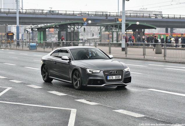 Audi RS5 B8 2012