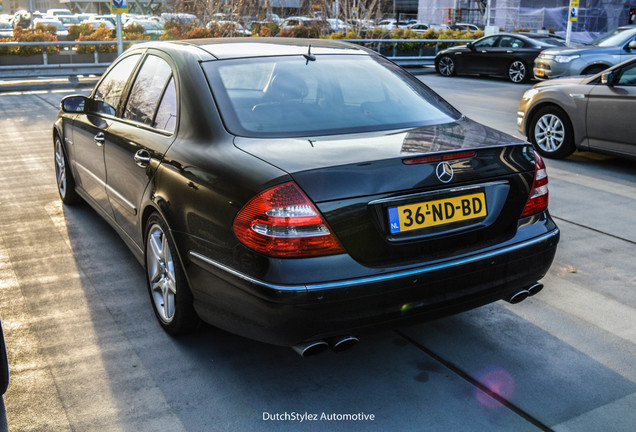 Mercedes-Benz E 55 AMG