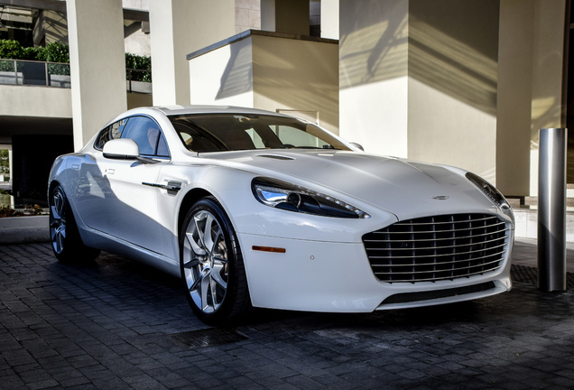 Aston Martin Rapide S