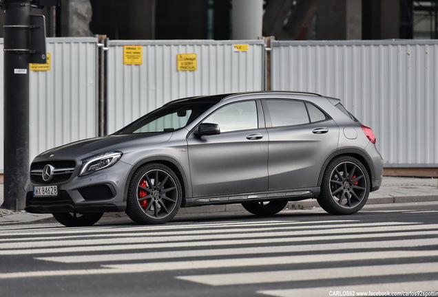 Mercedes-AMG GLA 45 X156