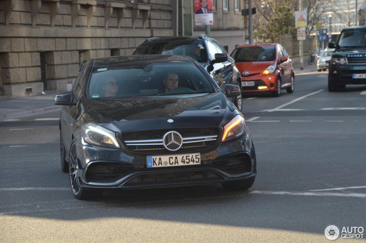 Mercedes-AMG A 45 W176 2015