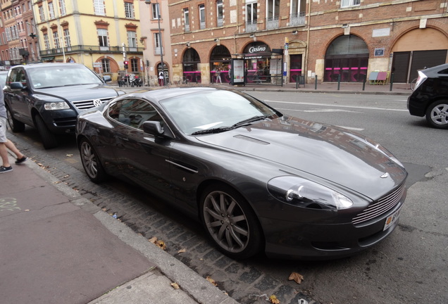 Aston Martin DB9