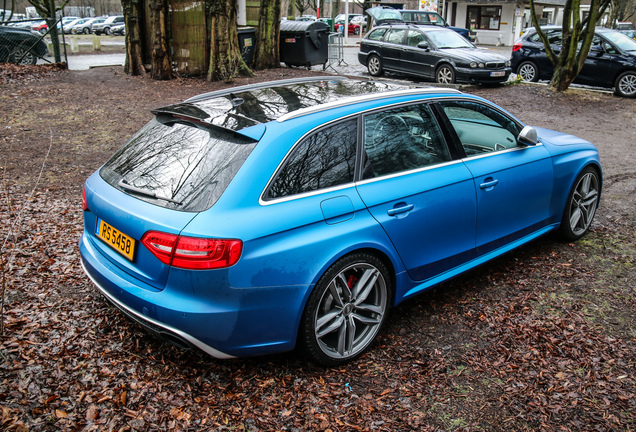 Audi RS4 Avant B8