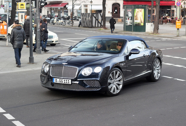 Bentley Continental GTC V8 2016