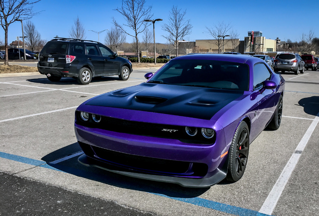 Dodge Challenger SRT Hellcat