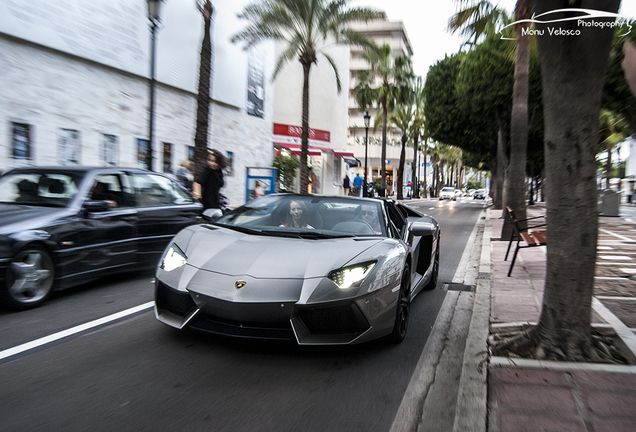 Lamborghini Aventador LP700-4 Roadster