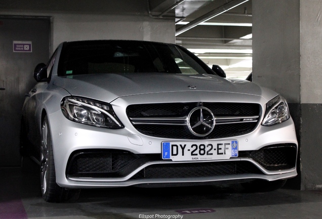 Mercedes-AMG C 63 S W205