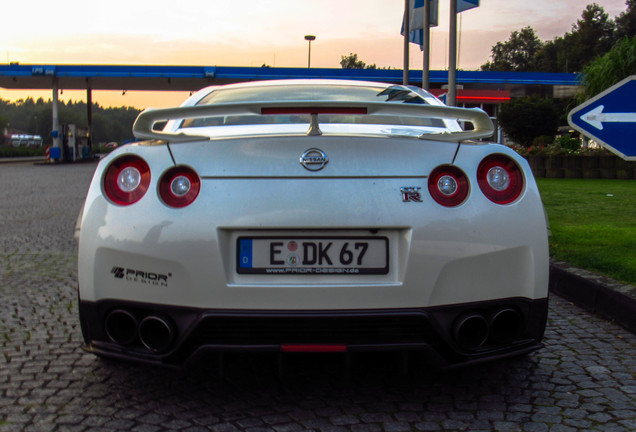 Nissan GT-R PD750 WB