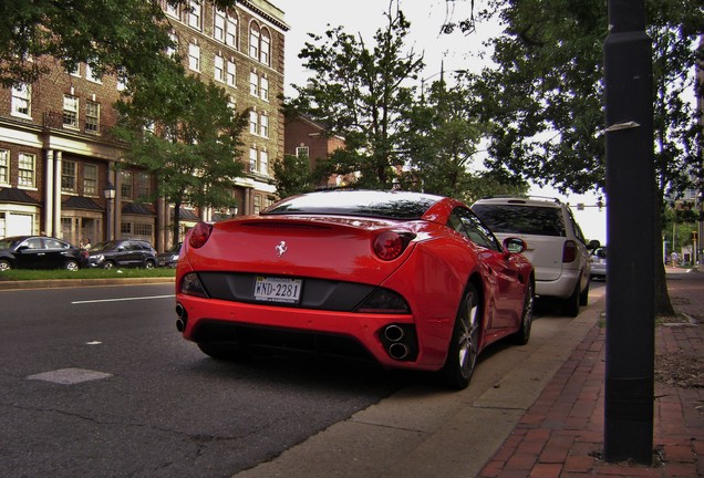 Ferrari California