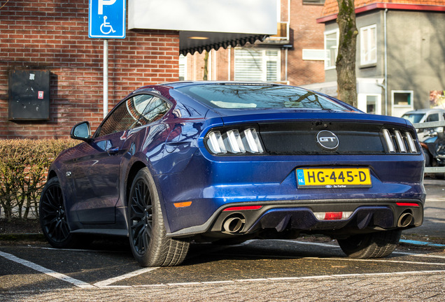 Ford Mustang GT 2015