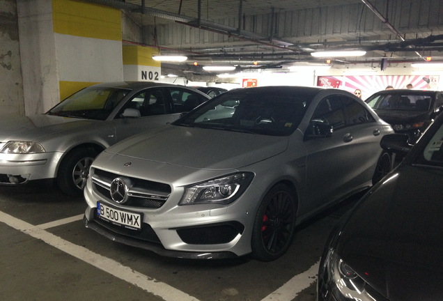 Mercedes-Benz CLA 45 AMG C117