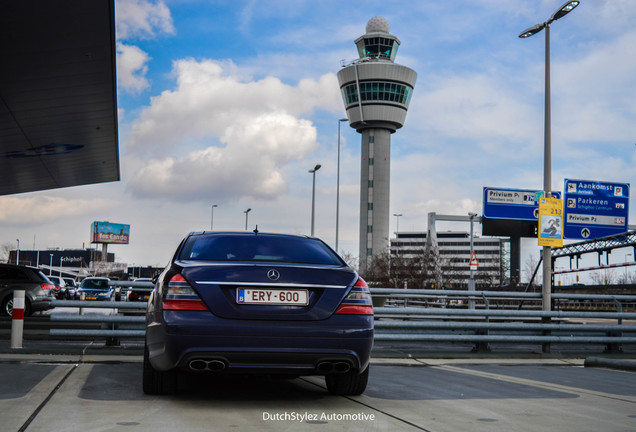 Mercedes-Benz S 65 AMG V221